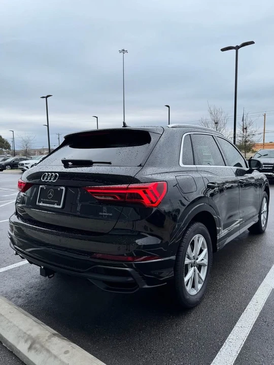 2022 Audi F3 Q3 - Image 13 of 18