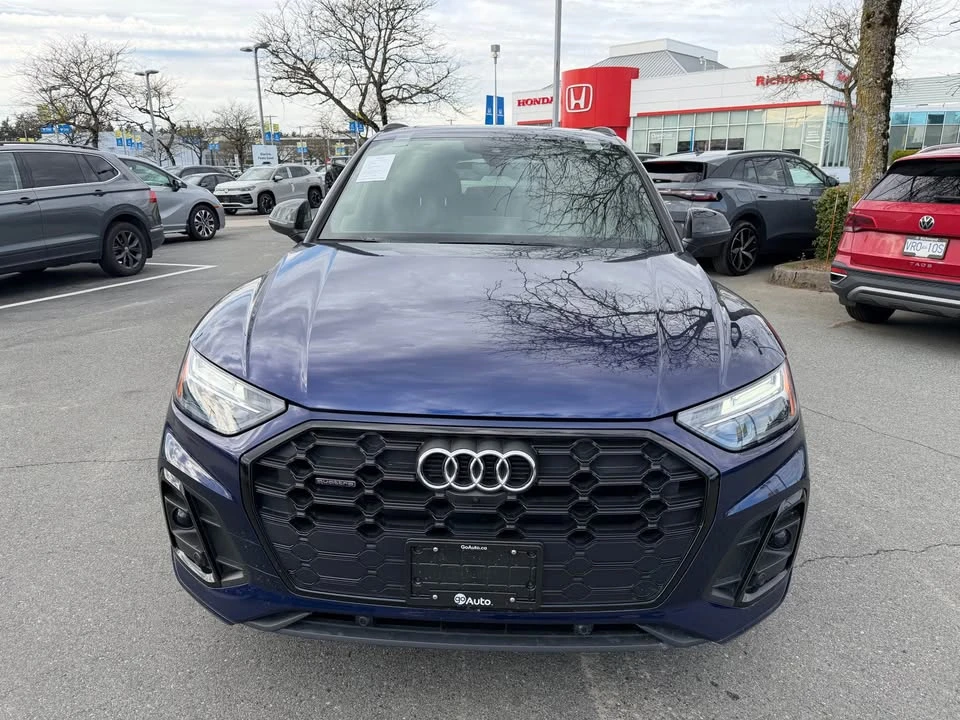 2022 Audi F3 Q3 - Image 2 of 8