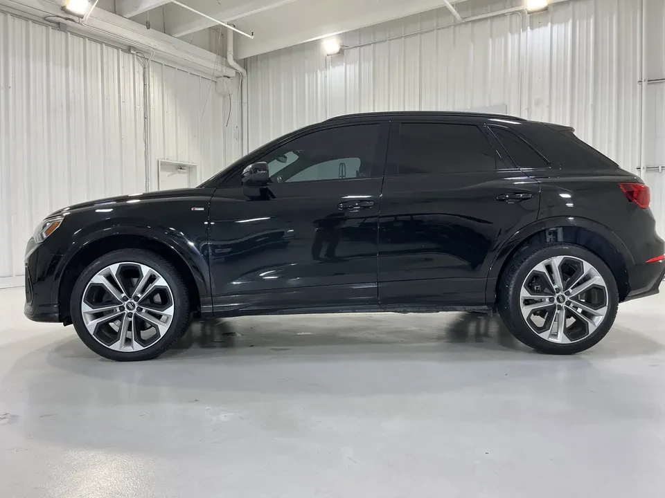 2022 Audi F3 Q3 - Image 14 of 14