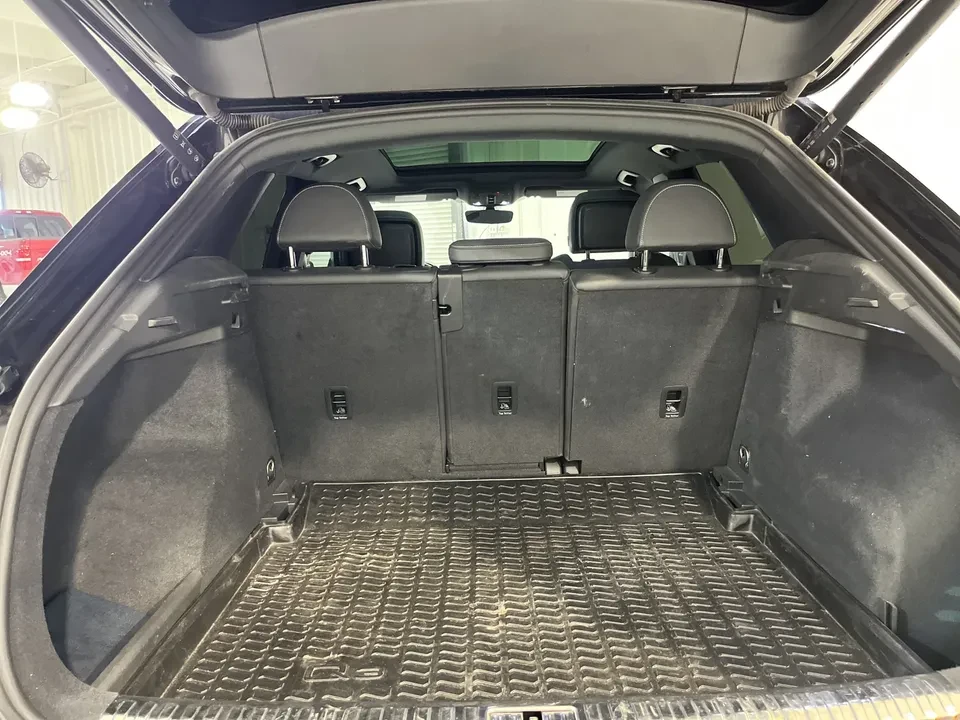 2022 Audi F3 Q3 - Image 11 of 14