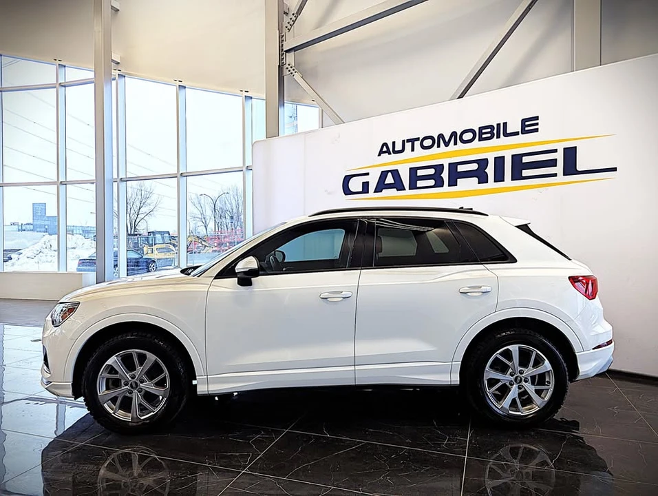 2022 Audi F3 Q3 - Image 3 of 21