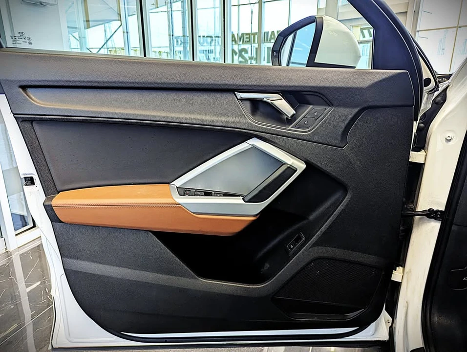 2022 Audi F3 Q3 - Image 11 of 21