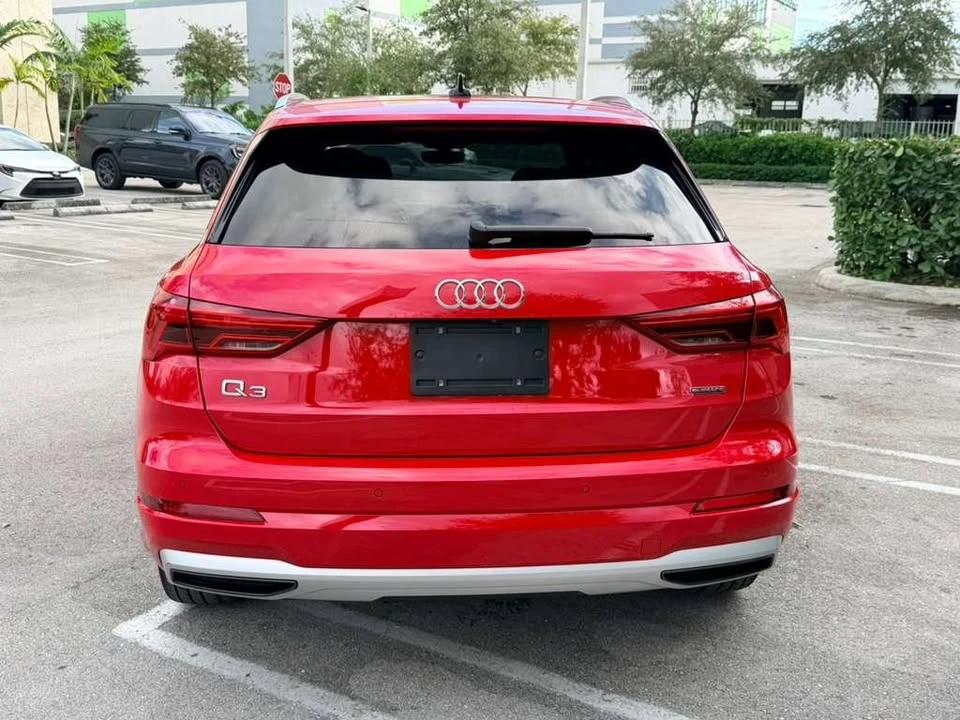 2022 Audi F3 Q3 - Image 9 of 16