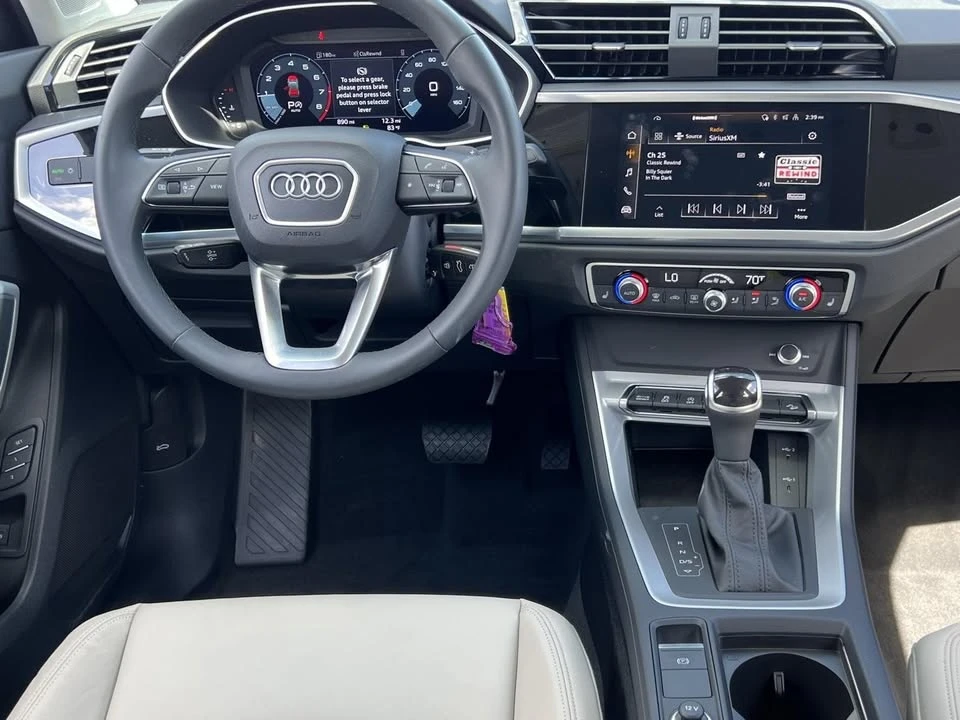 2022 Audi F3 Q3 - Image 10 of 19