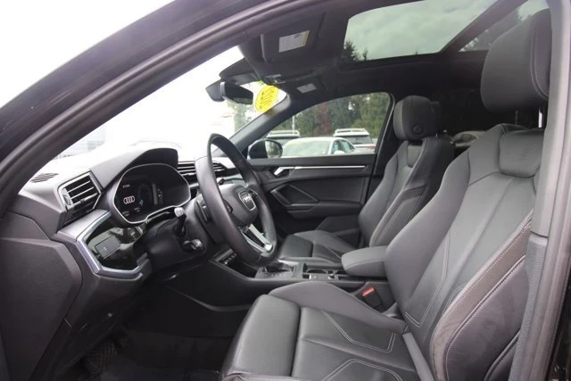 2022 Audi F3 Q3 - Image 10 of 19