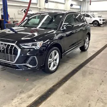 2022 Audi Q3 Premium Plus