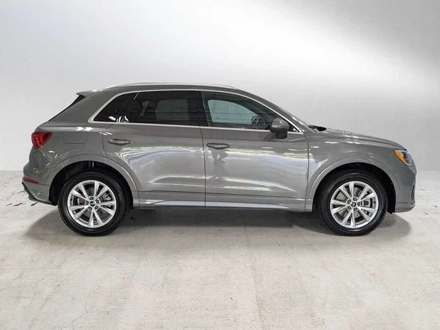2022 Audi F3 Q3 - Image 8 of 15