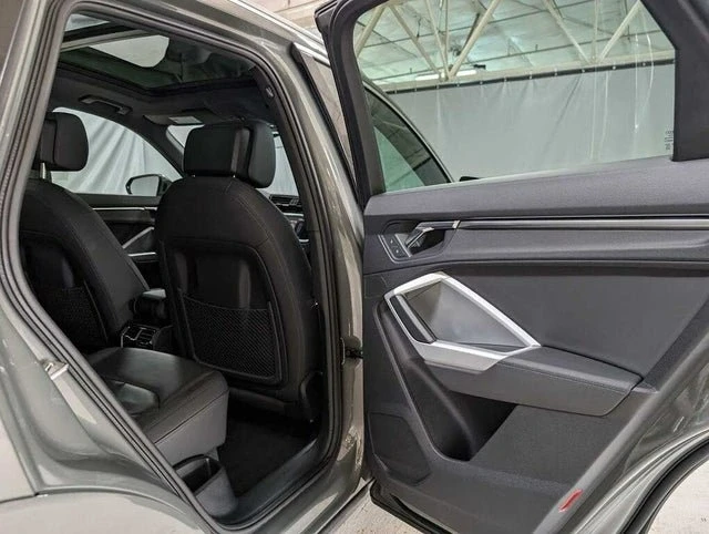 2022 Audi F3 Q3 - Image 10 of 15