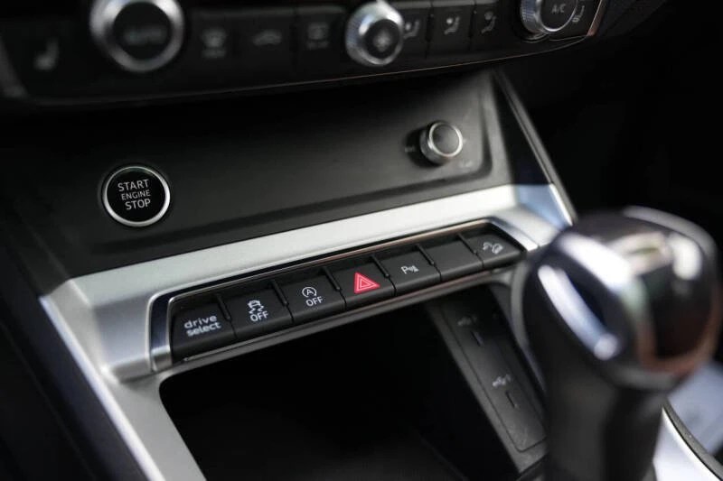 2022 Audi F3 Q3 - Image 15 of 20