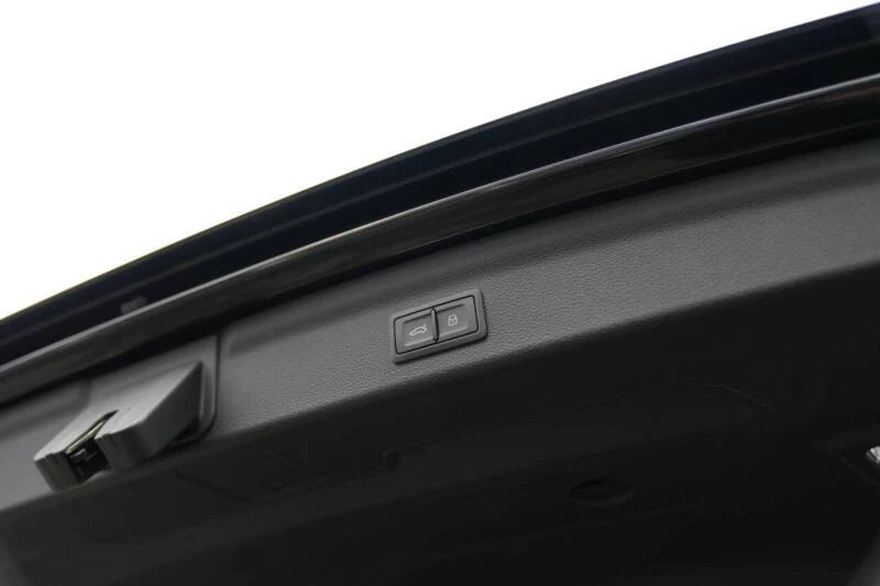 2022 Audi F3 Q3 - Image 17 of 20