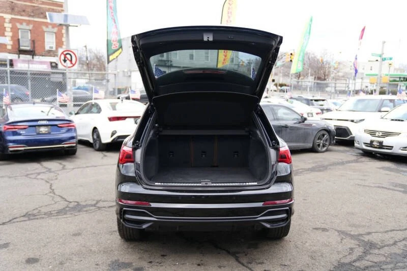 2022 Audi F3 Q3 - Image 5 of 20