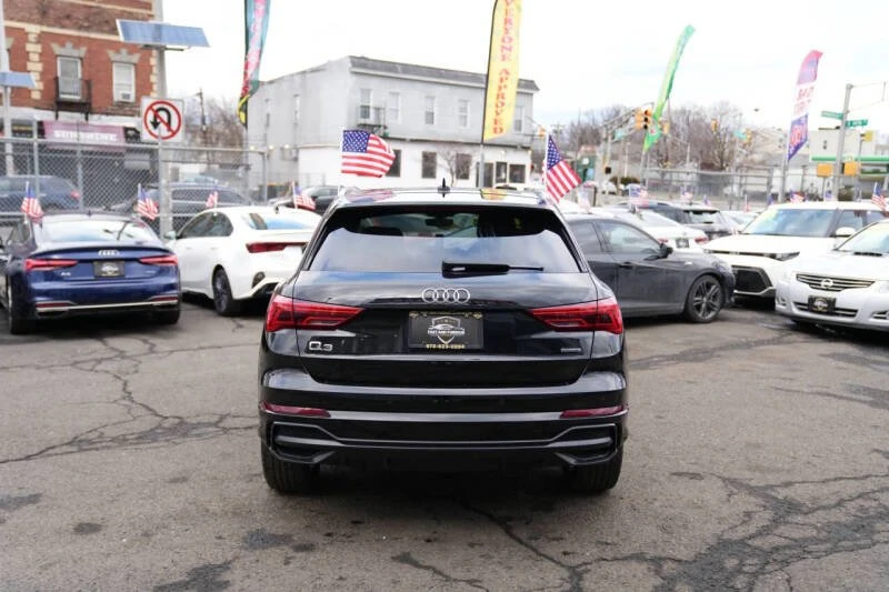 2022 Audi F3 Q3 - Image 4 of 20