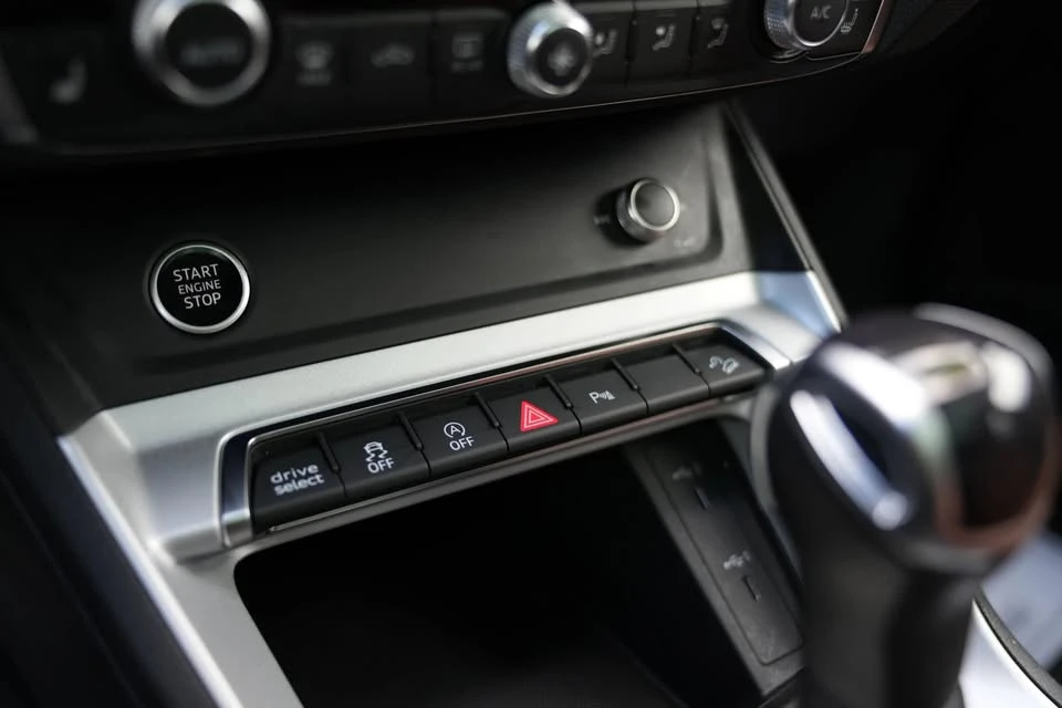 2022 Audi F3 Q3 - Image 18 of 20