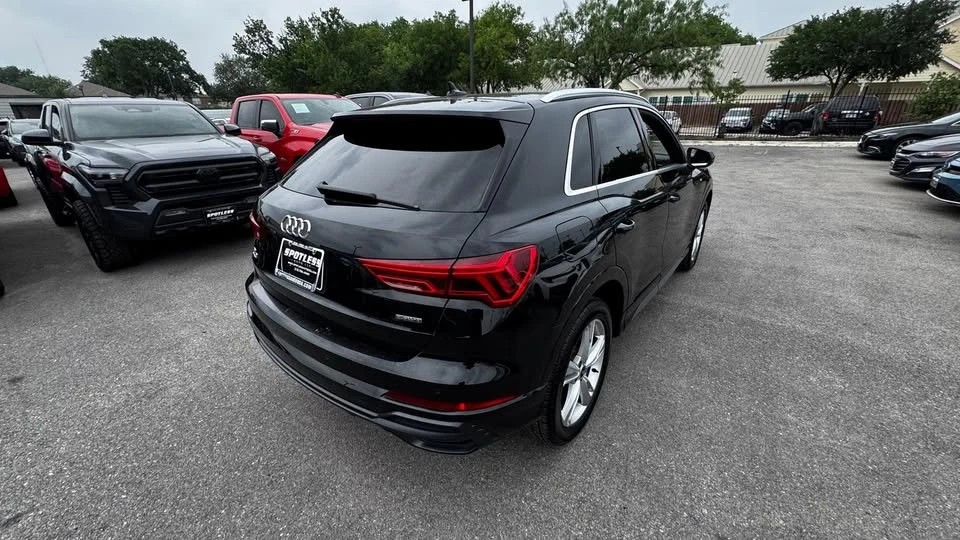 2022 Audi F3 Q3 - Image 4 of 19