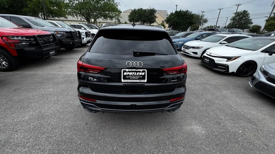2022 Audi F3 Q3 - Image 8 of 19