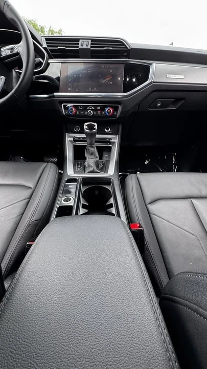 2022 Audi F3 Q3 - Image 14 of 19