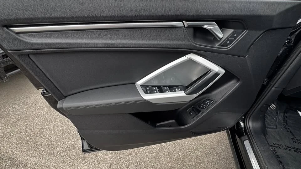 2022 Audi F3 Q3 - Image 17 of 19