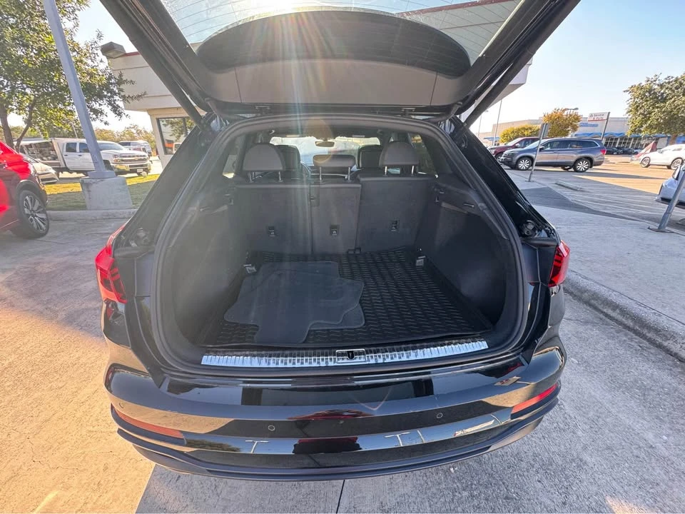 2022 Audi F3 Q3 - Image 6 of 8
