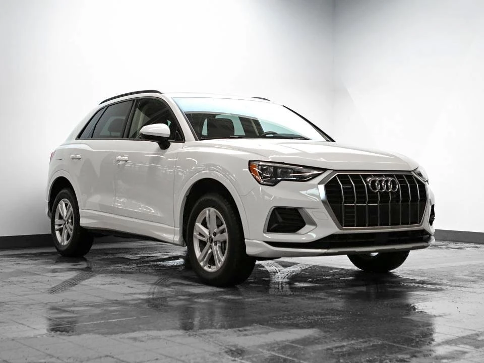 2022 Audi F3 Q3 - Image 1 of 20