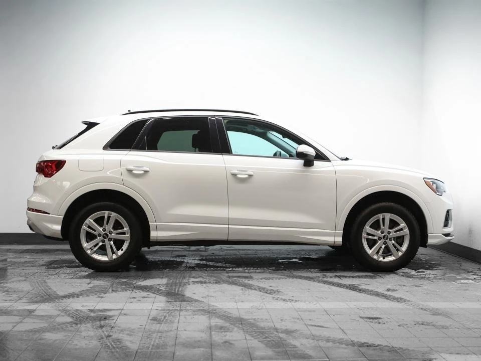 2022 Audi F3 Q3 - Image 3 of 20