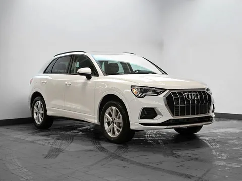 2022 Audi Q3 SUV Komfort 45 TFSI Tiptronic