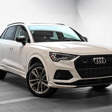 2022 Audi Q3 SUV Komfort 45 TFSI Tiptronic