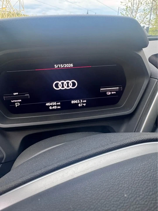2022 Audi Q4 e-tron - Image 8 of 11
