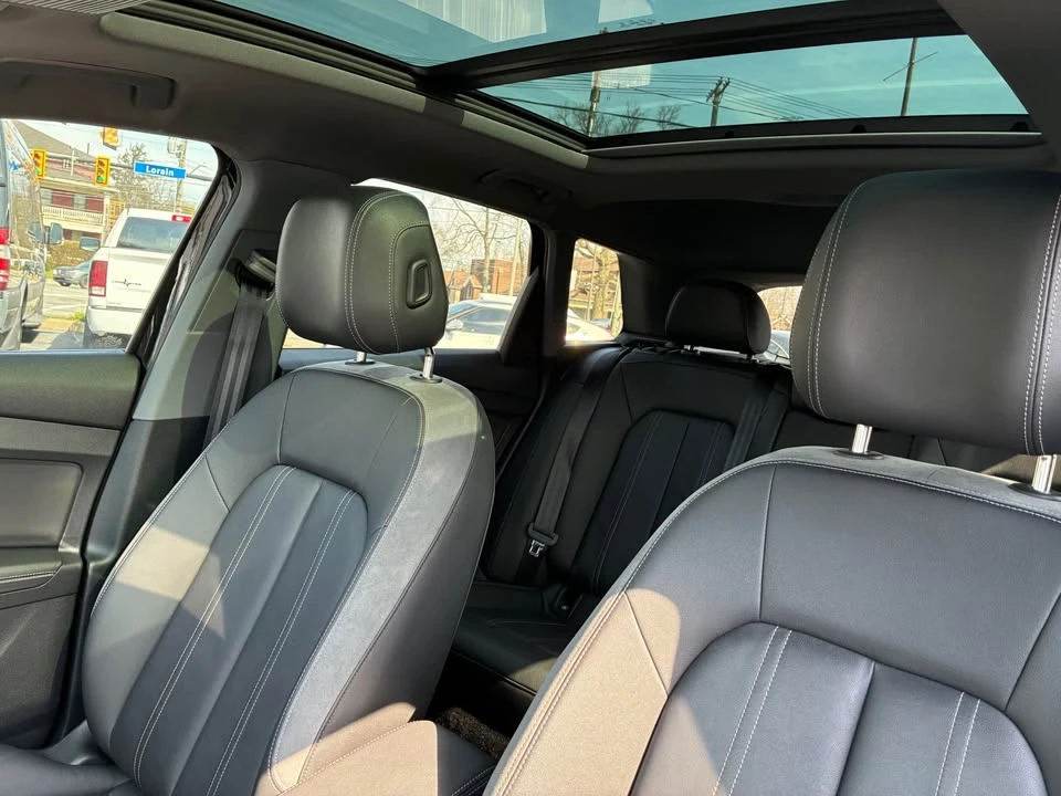 2022 Audi Q4 e-tron - Image 7 of 10