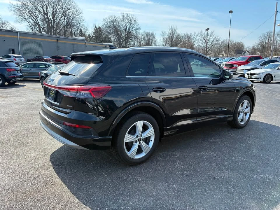 2022 Audi Q4 e-tron - Image 3 of 10