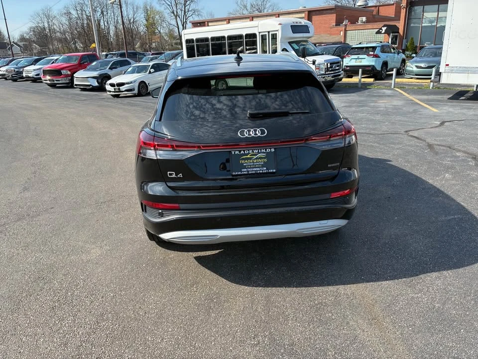 2022 Audi Q4 e-tron - Image 5 of 10