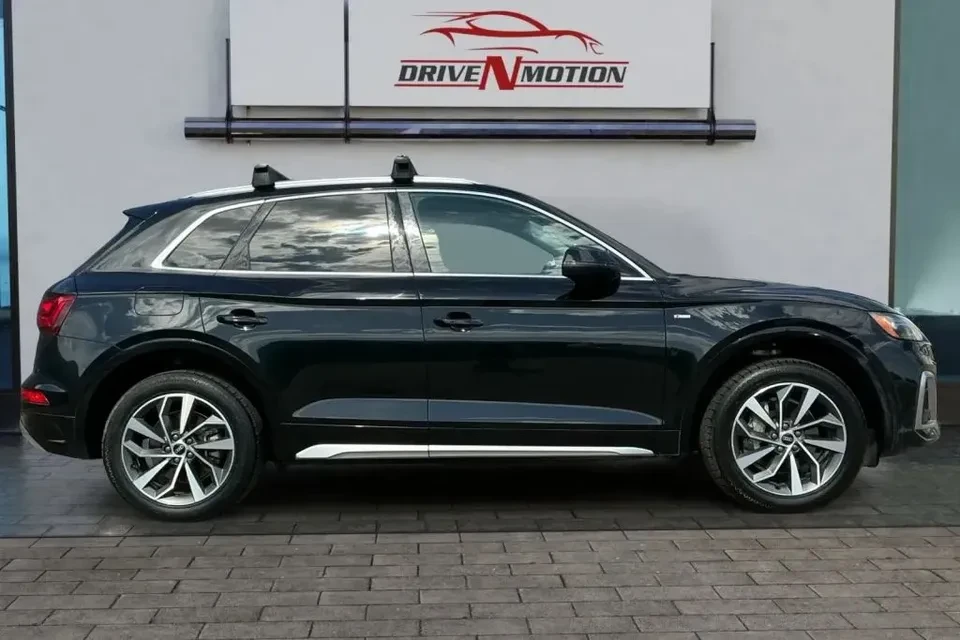 2022 Audi FY Q5 - Image 2 of 5