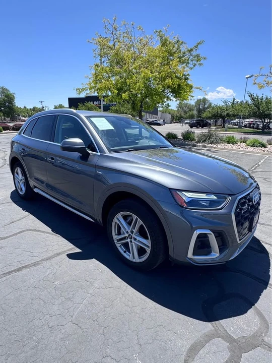 2022 Audi FY Q5 - Image 2 of 8