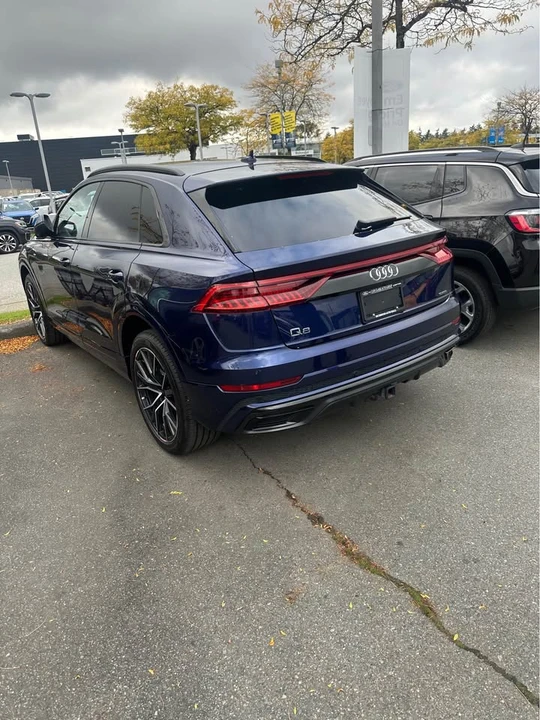 2022 Audi Q8 - Image 2 of 3