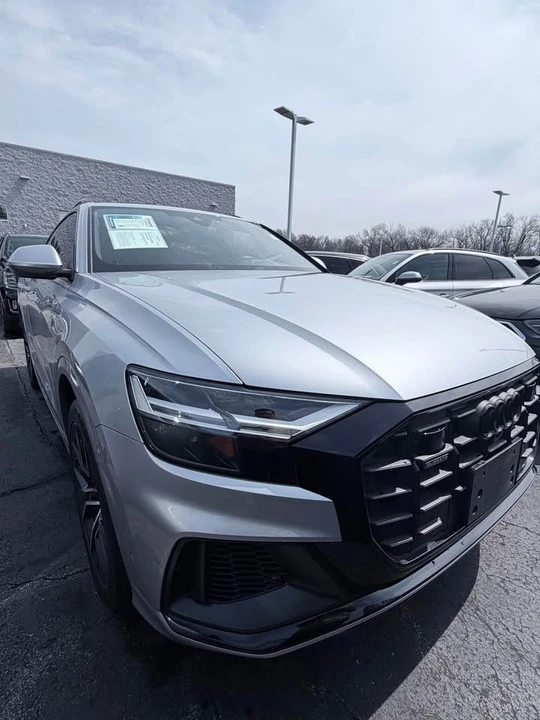 2022 Audi Q8 - Image 3 of 10