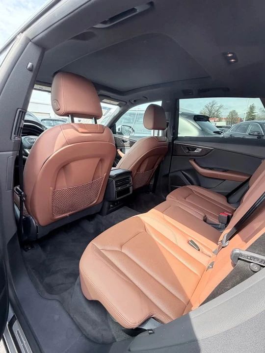 2022 Audi Q8 - Image 9 of 10