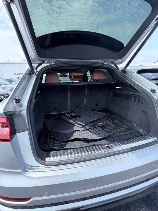 2022 Audi Q8 - Image 10 of 10