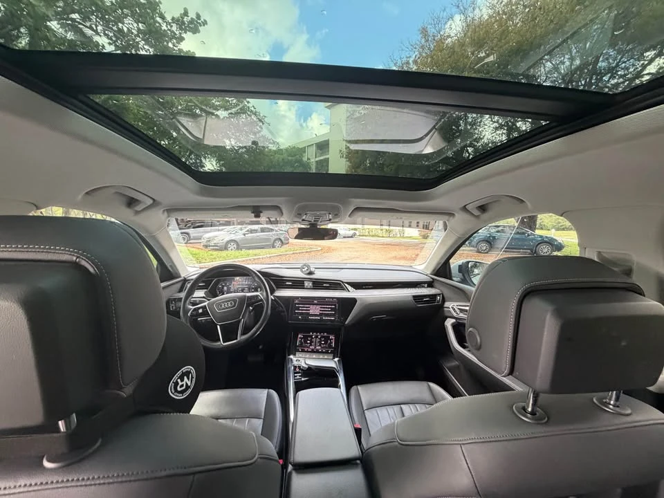 2022 Audi Q8 e-tron - Image 19 of 20
