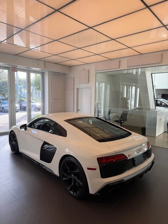 2022 Audi 4S R8 - Image 5 of 7