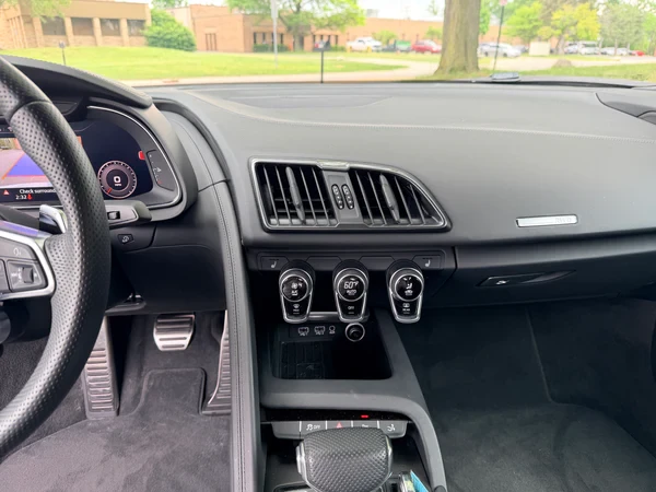 2022 Audi 4S R8 - Image 17 of 18