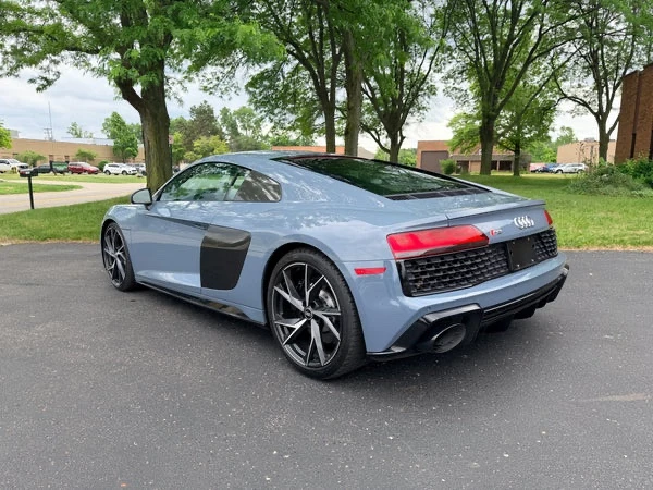 2022 Audi 4S R8 - Image 3 of 18