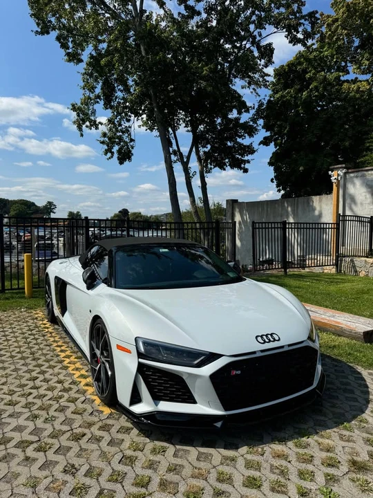 2022 Audi 4S R8 - Image 9 of 10