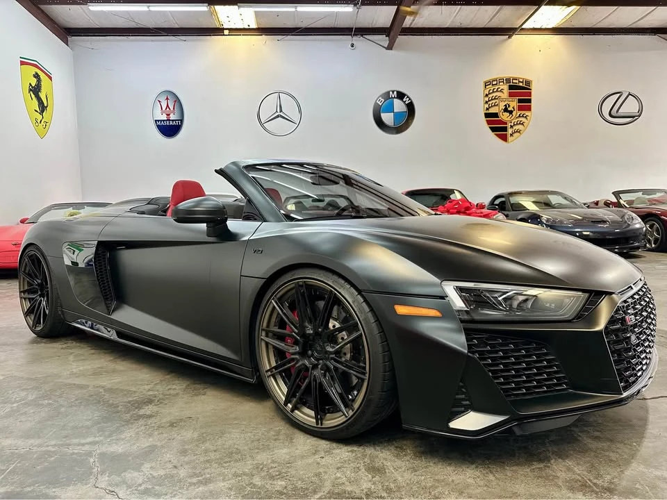 2022 Audi 4S R8 - Image 2 of 9