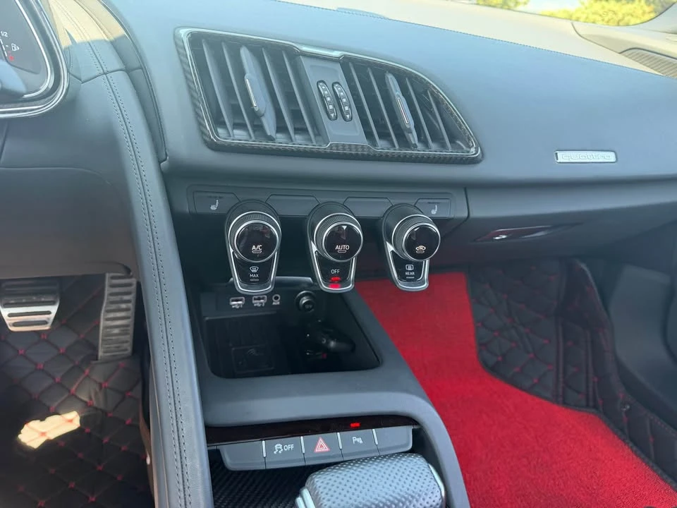 2022 Audi 4S R8 - Image 15 of 20