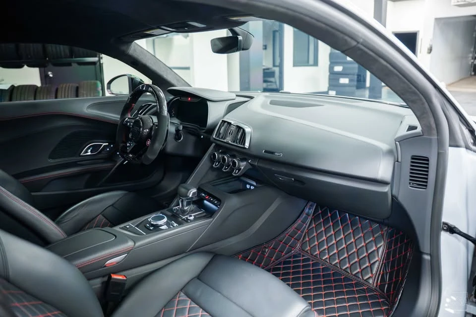 2022 Audi 4S R8 - Image 17 of 19