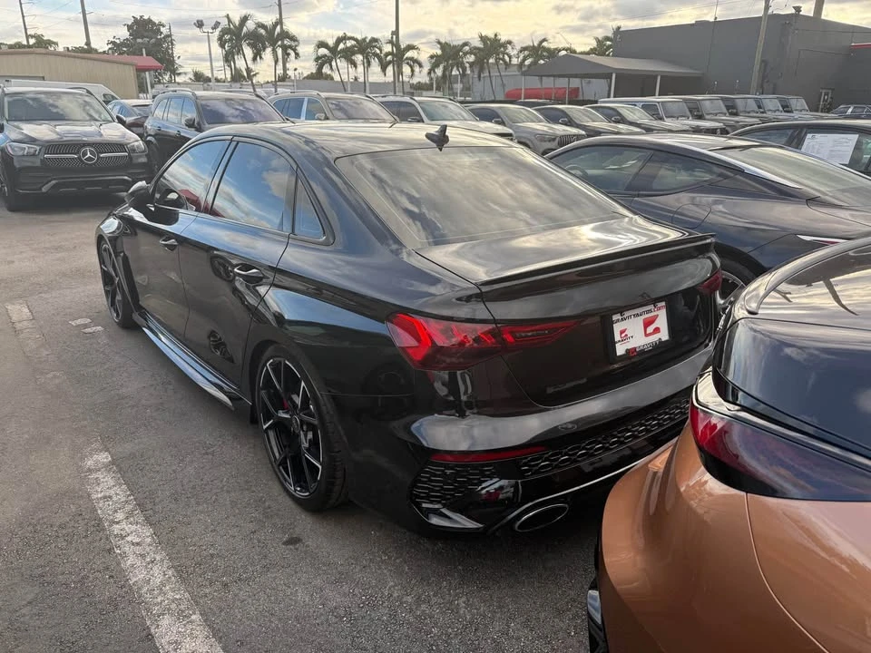 2022 Audi 8Y RS3 - Image 5 of 12
