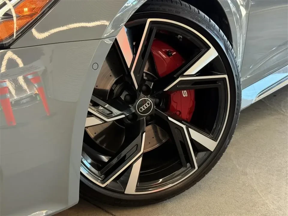 2022 Audi C8 RS6 - Image 18 of 19