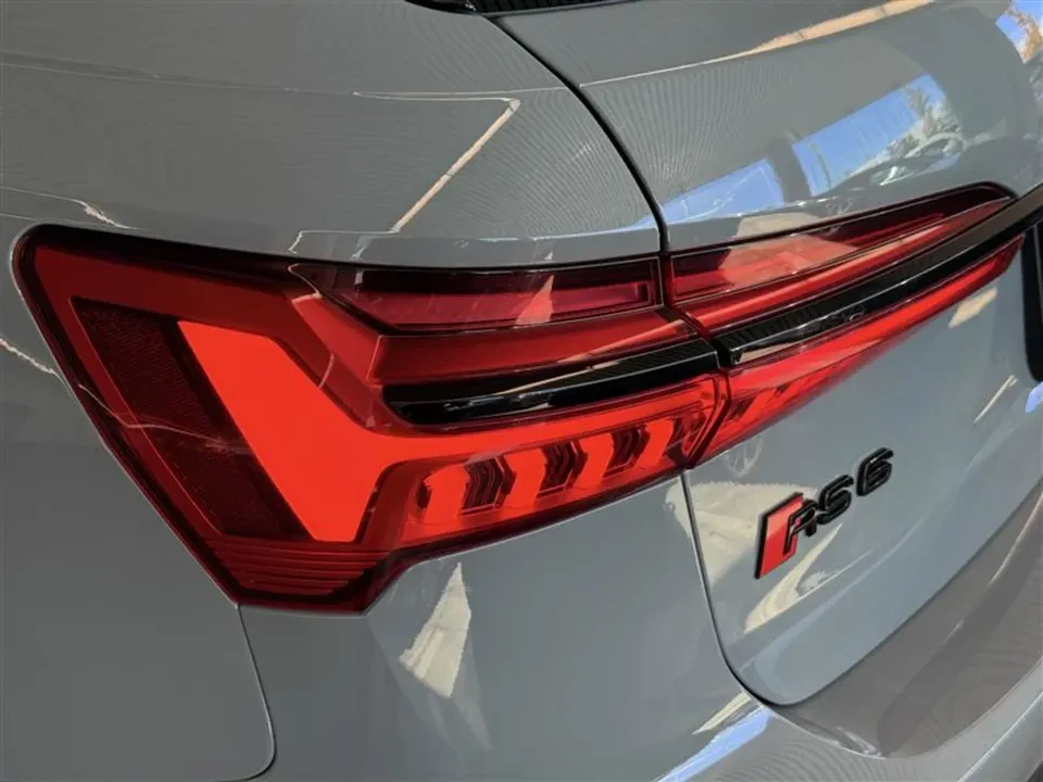 2022 Audi C8 RS6 - Image 19 of 19