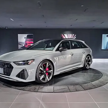2022 Audi RS 6 Avant Quattro