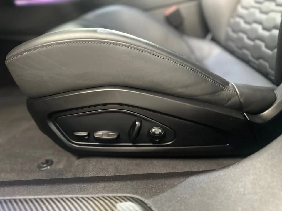 2022 Audi e-tron GT - Image 14 of 20