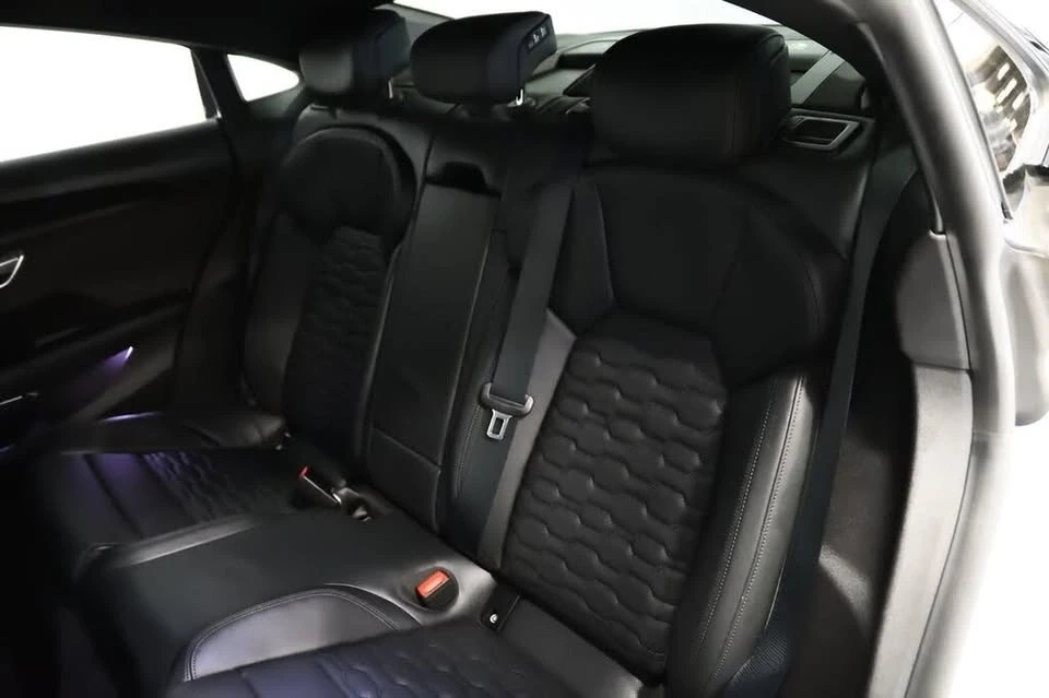 2022 Audi e-tron GT - Image 16 of 20
